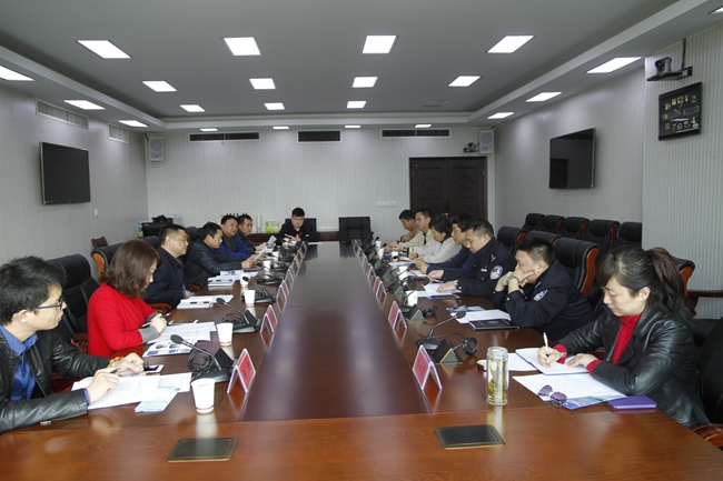 图1.座谈交流.jpg 图1.座谈交流.jpg