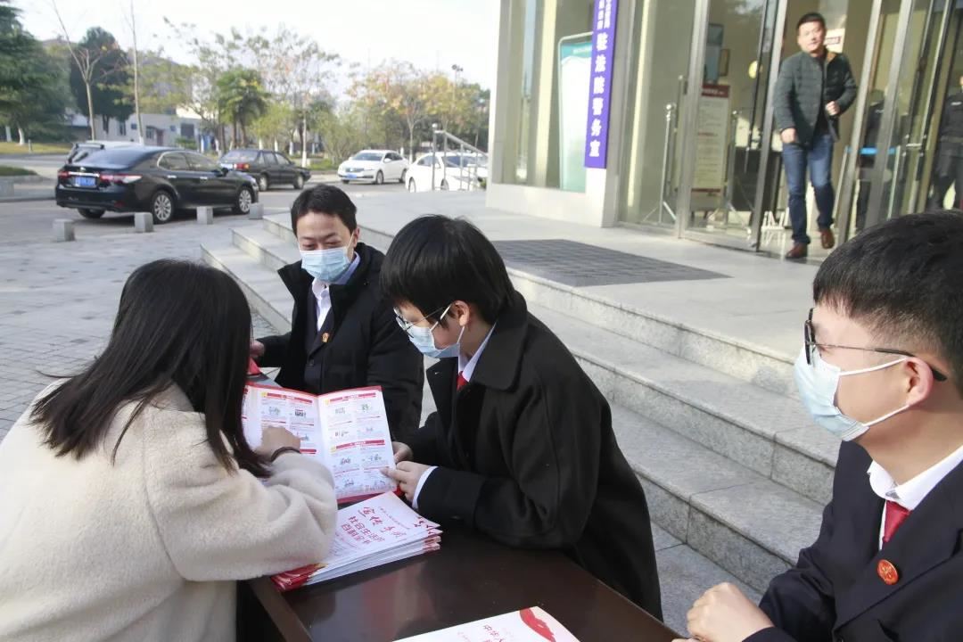 微信图片_20211206104827.jpg 微信图片_20211206104827.jpg