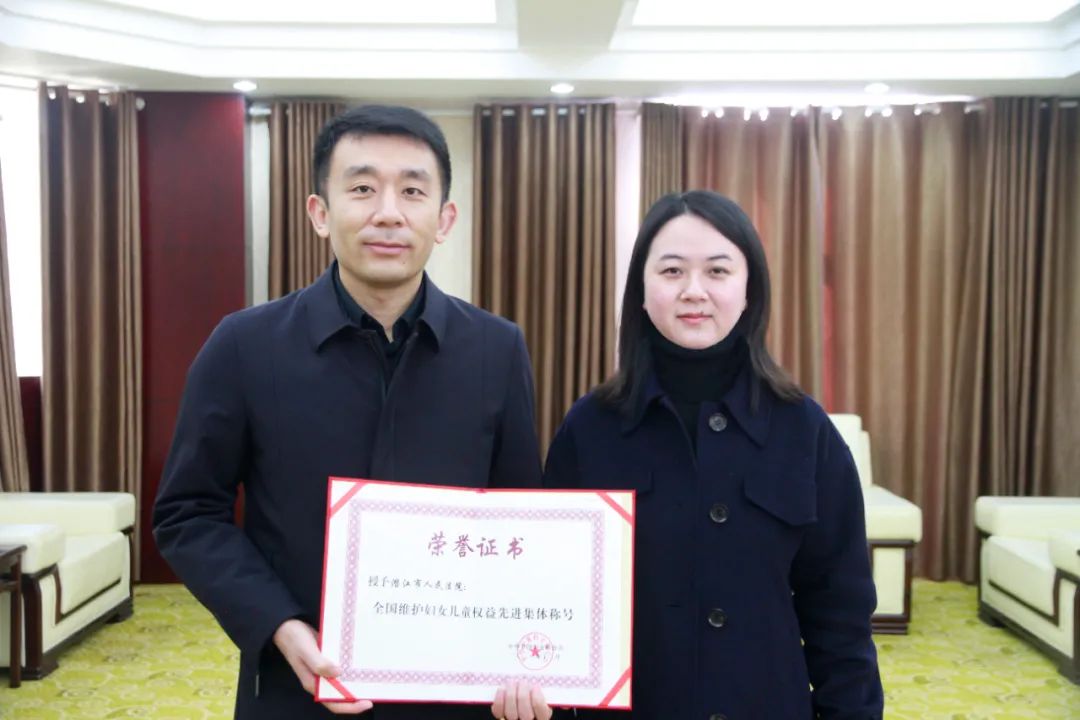 微信图片_20220304145606.jpg 微信图片_20220304145606.jpg